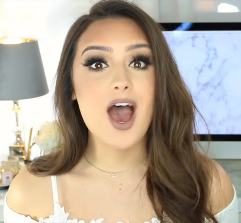 Amy Rose Walker Tongue Mouth Open Girl: 