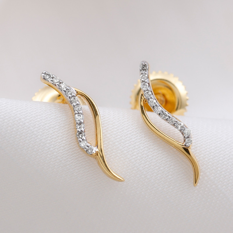 Diamond and Gold Simple Leaf Stud Earrings for Women | Earrings