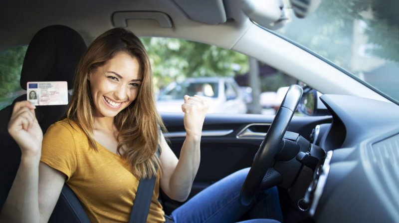automatic driving lessons: 