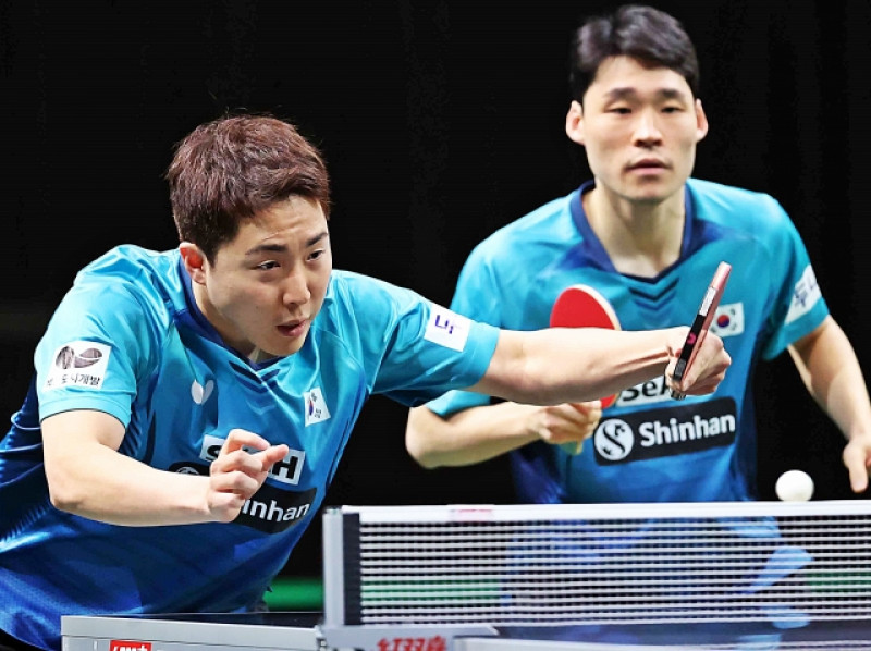 Jang Woo-jin and Lim Jong-hoon reach men's table tennis quarterfinals