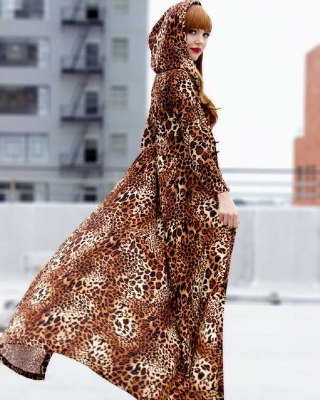 Sugarpuss Country Pop Star Leopard Hooded Robe: 