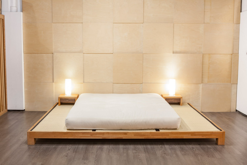 Tatami Platform Bed Frame: A Comprehensive Guide: 
