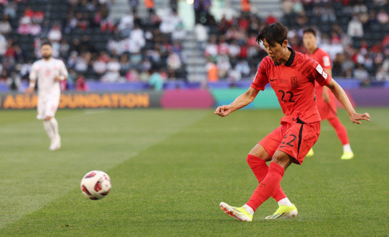 Lee Ki-je warning, Kim Jin-soo injured, ‘youngest fullback’ Seol Young-woo with heavy shoulders: 