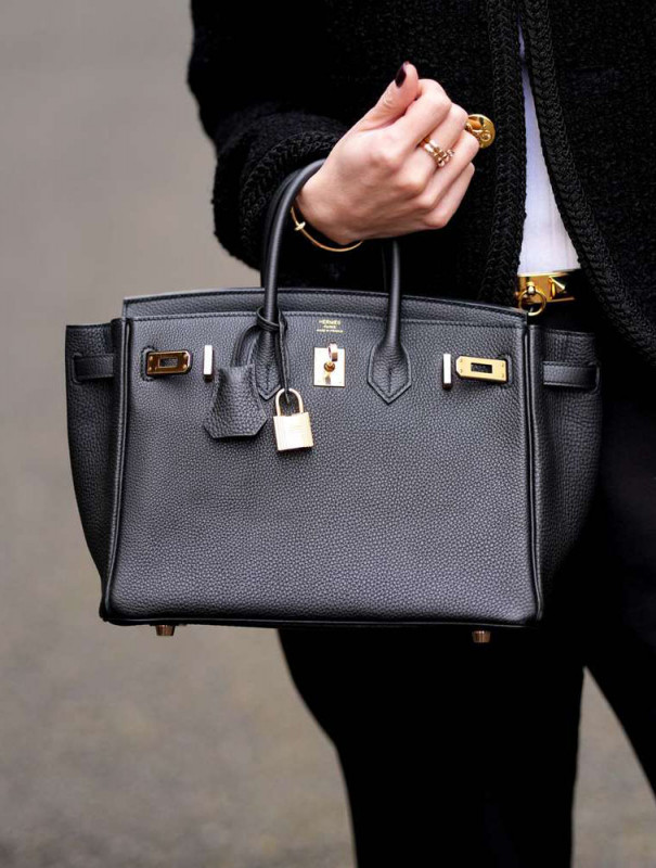 Do you like black Birkins?