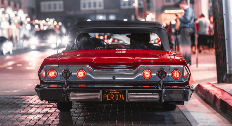 How Classic Car Rentals Offer Nostalgic Adventures Across America