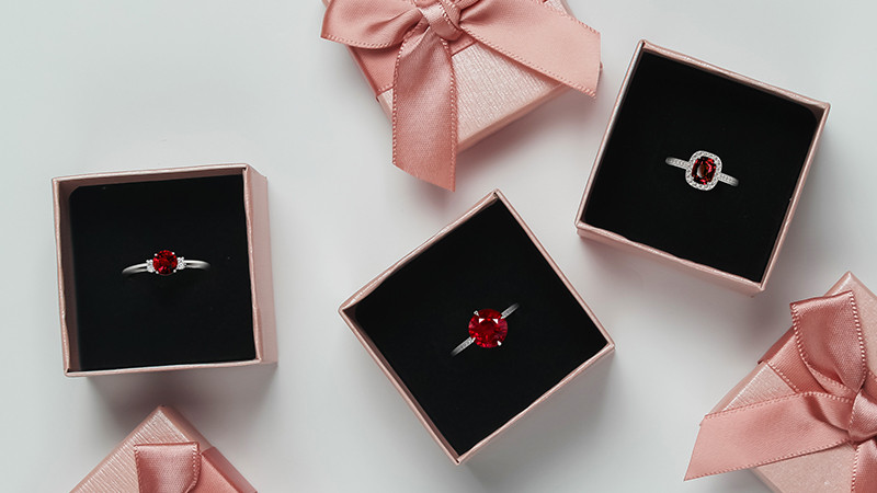 Top Ruby Rings for Women to Add Glamor to Your Look: 