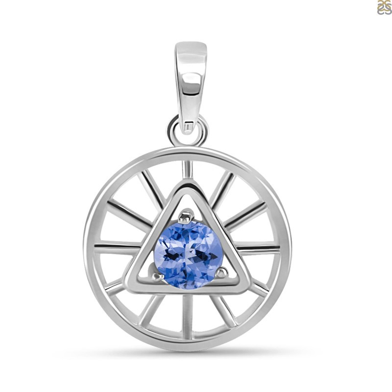 Tanzanite Pendant - The Purple Beauty That Embraces Your Gaze: 