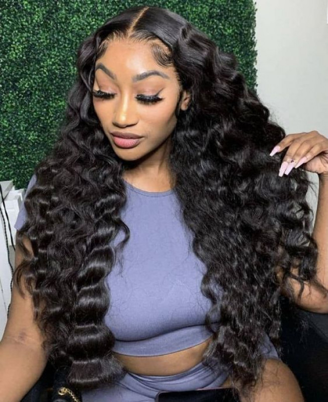Transform Your Look with Our Luxurious Deep Wave Wig – Shop Now: 