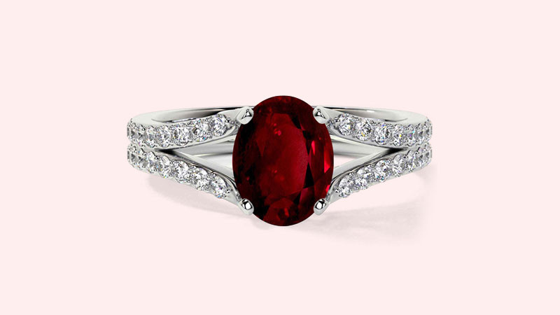7 Trendy Ruby Ring Styles For Your Bride-To-Be: 