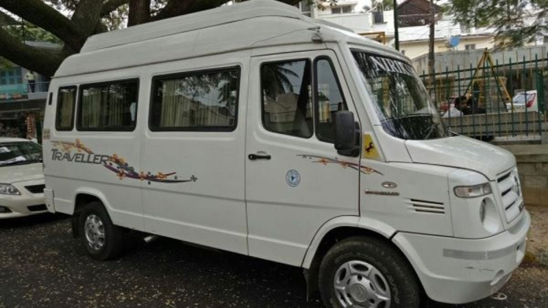 Top Tips for Planning the Perfect Tempo Traveller Trip in Amritsar: 