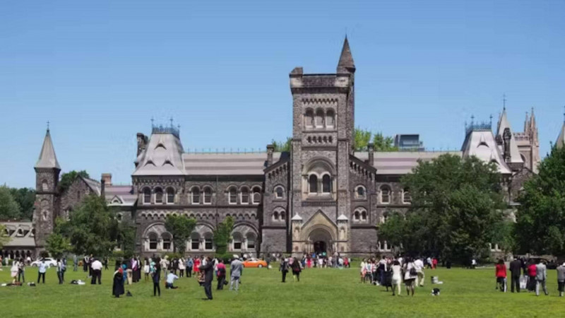 Top Canadian Universities For Bachelor’s Degrees: Making The Right Choice