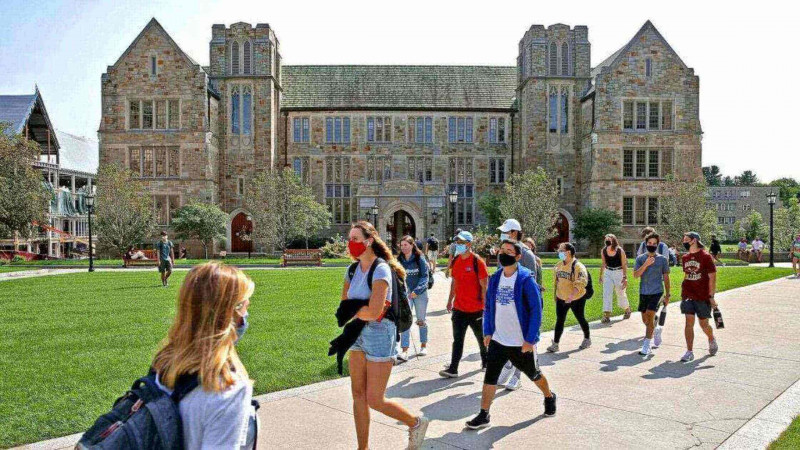 Preparing for the SAT and ACT: The Key To Getting Into A Top US University?
