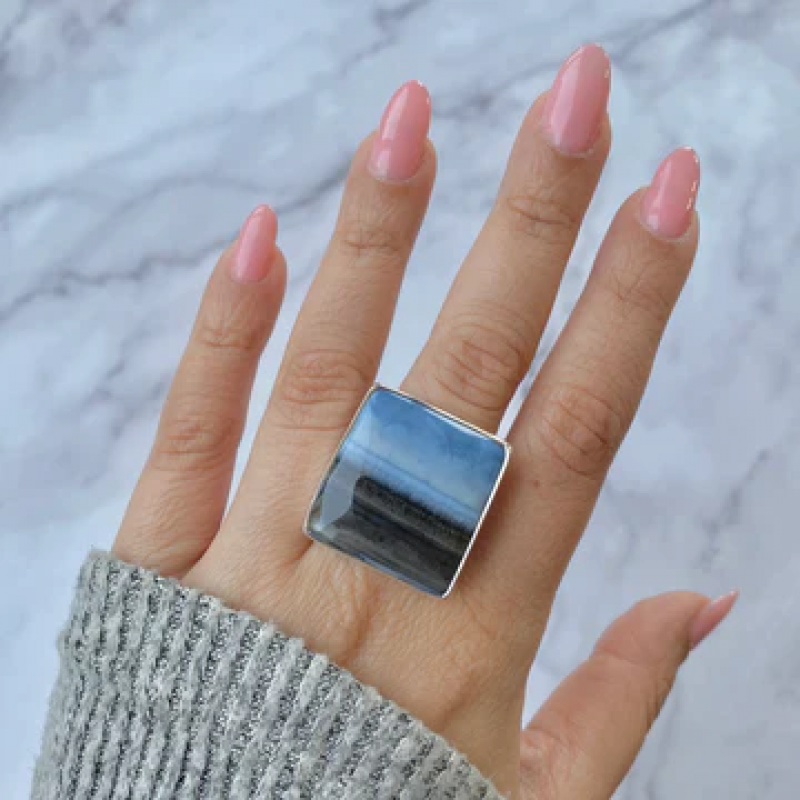 Blue Opal Jewelry: Enter a World of Dreamlike Beauty: 