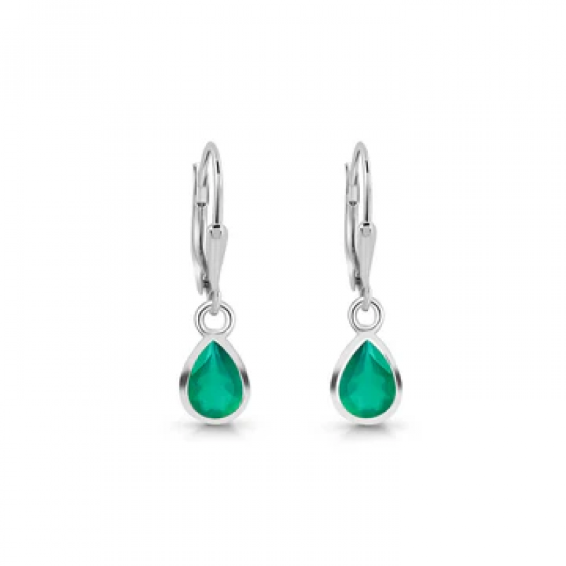 When Is the Best Time to Buy Onyx Jewelry?: 