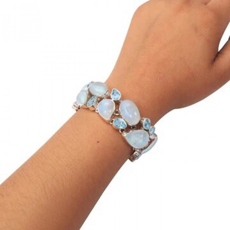 Natural Grace: Sagacia's 925 Sterling Silver Moonstone Collection: 