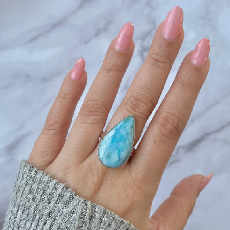 How to Style a Statement Larimar Ring for Every Occasion: 