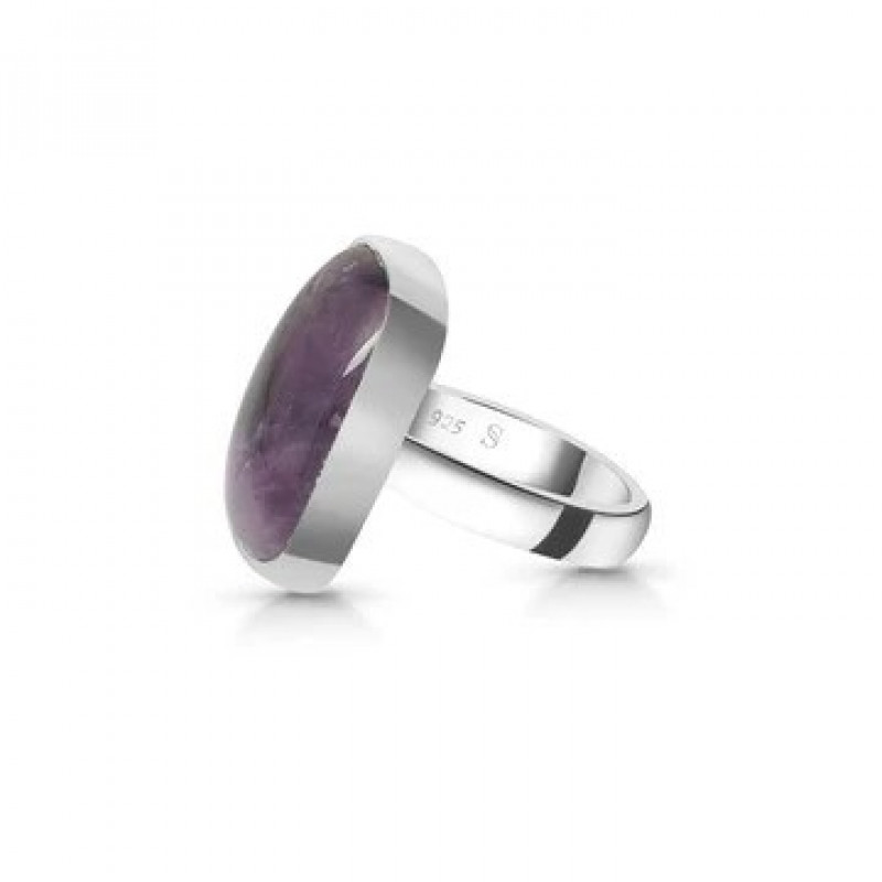 Enter the World of Magic with Sagacia's Star Amethyst Rings: 