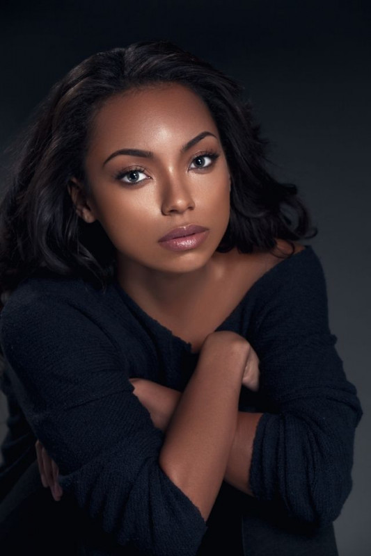 Transform Your Look with Custom Closure Wigs: 