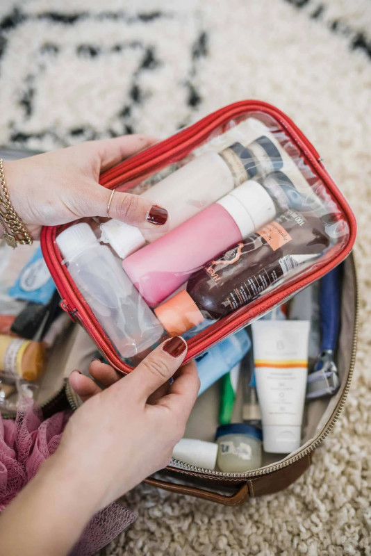 What To Keep In Your Toiletry Bag