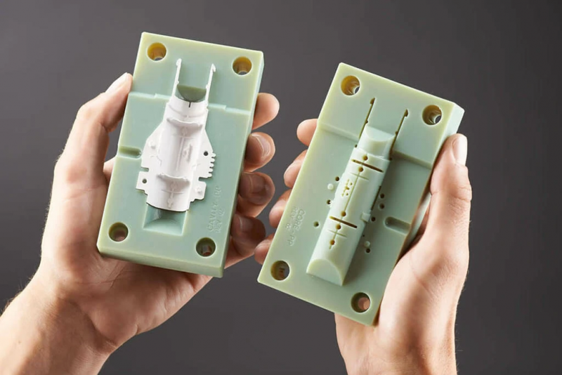Precision Custom Injection Mold Solutions for Complex Manufacturing: 