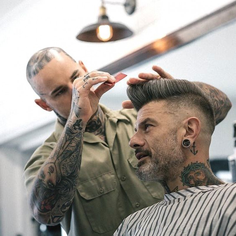 Elevate Your Skills with Innovative Hair Replacement Training Programs: 