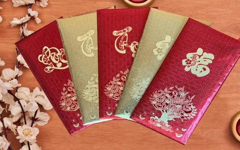 Chat lieu giay in bao li xi: 