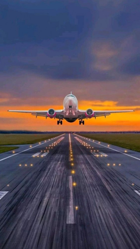 Spirit Airlines DFW Terminal: 