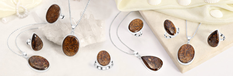 Bronzite Jewelry: Earthy Elegance with a Radiant Glow: 