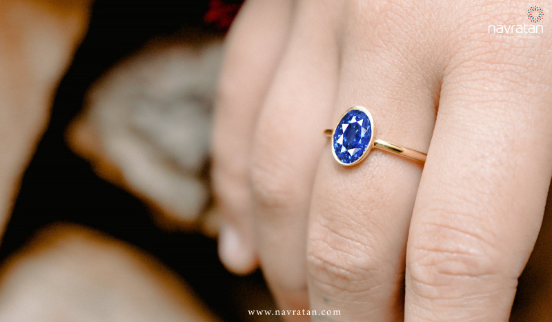 Blue Sapphire Designs for Engagement Rings: 
