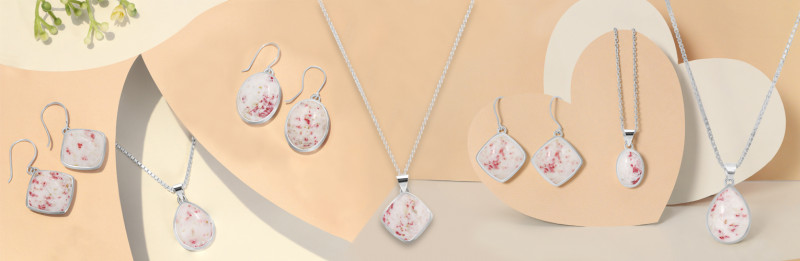 Cinnabar Jewelry: A Timeless Symbol of Artistry and Elegance: 