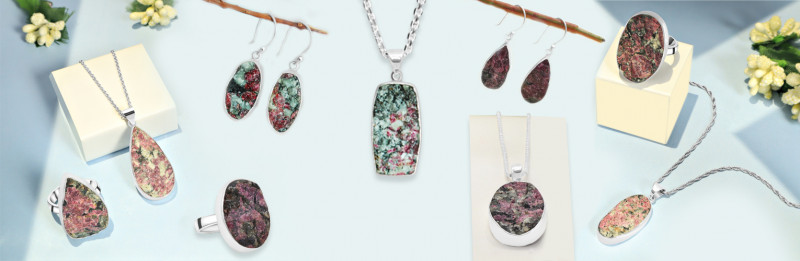 Discover the Allure of Eudialyte: The Perfect Gem for Bold Jewelry: 