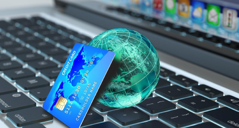 Seamless Offshore Merchant Processing Solutions with PAYCLY