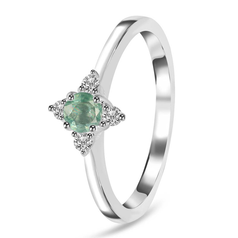 Exquisite Green Kyanite Jewelry: A Blend of Elegance and Earthly Grace