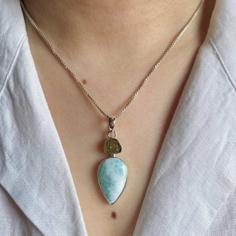 Larimar Jewelry: The Ocean’s Gem of Tranquility: 