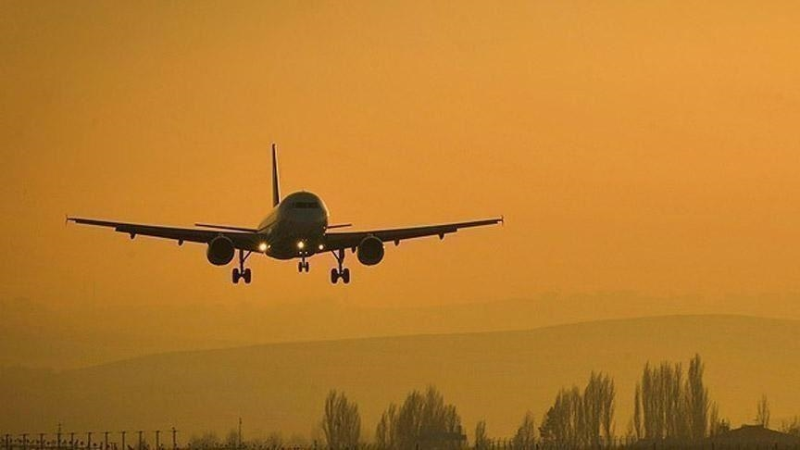 Starlux Airlines BHX Terminal+1-888-839-0502: 