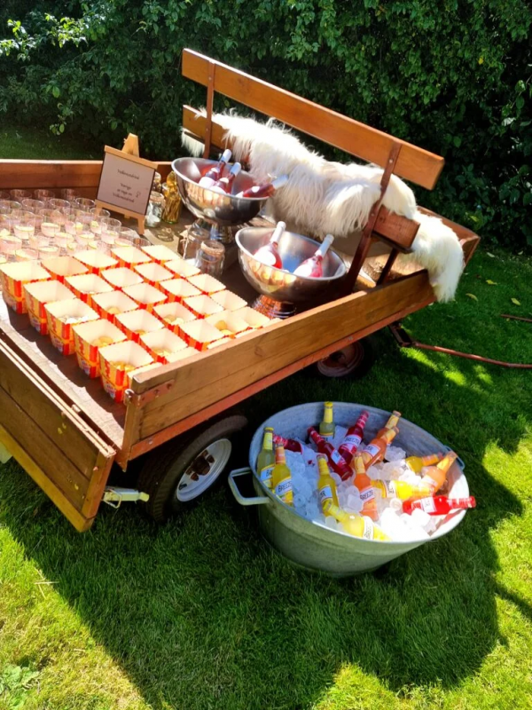 Elevate Your Event with High-Quality Tablecloth and Napkin Rentals: 