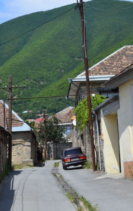 Travel In Baku Explains How to Book a Safe and Affordable Baku to Sheki Transfer: 