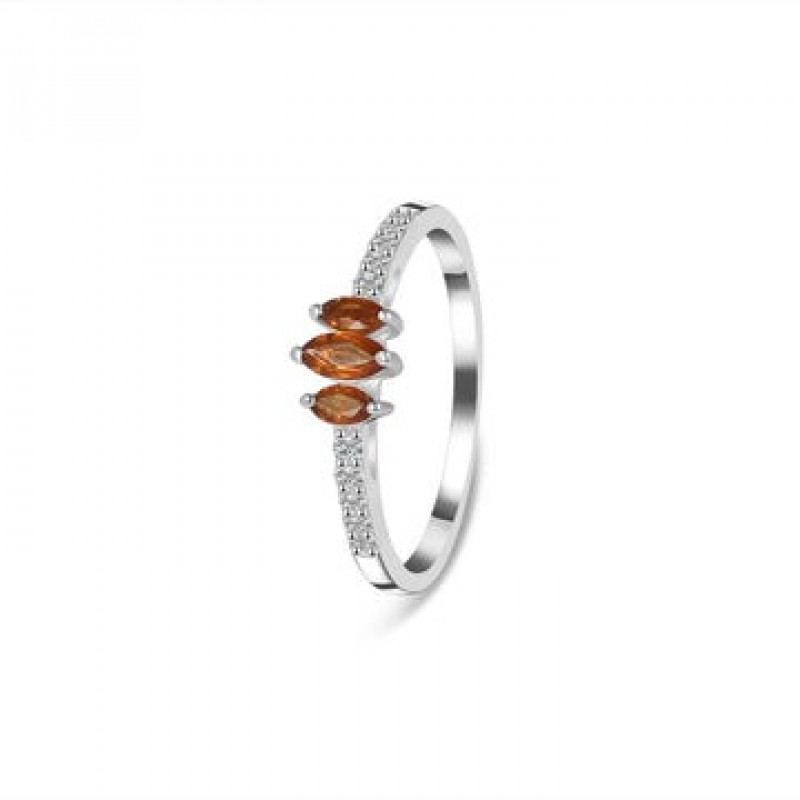 Why Orange Kyanite Jewelry is the Next Big Trend in Crystal Fashion: 