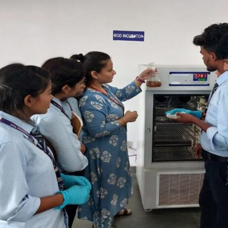 Build Your Career with SVN – A Leading Lucknow MBA University: 