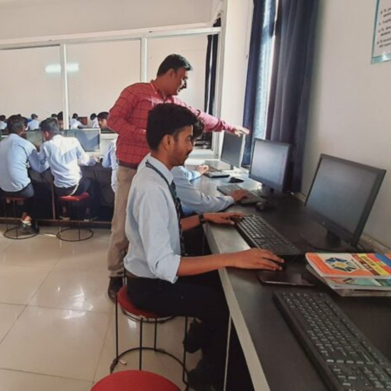 Top Colleges in Lucknow – A Campus That Inspires Success: 
