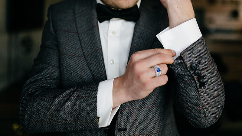 Top Trends in Men's Sapphire Rings for a Sophisticated Look: 