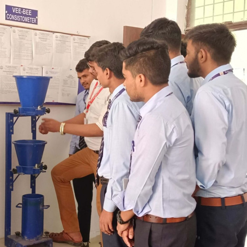 Top Private Engineering Colleges in UP: Innovate and Excel: 