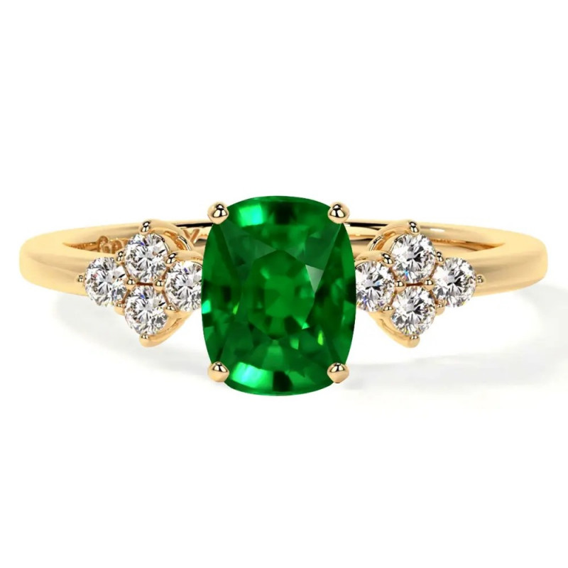 Classic emerald ring for women with cushion emerald: 
