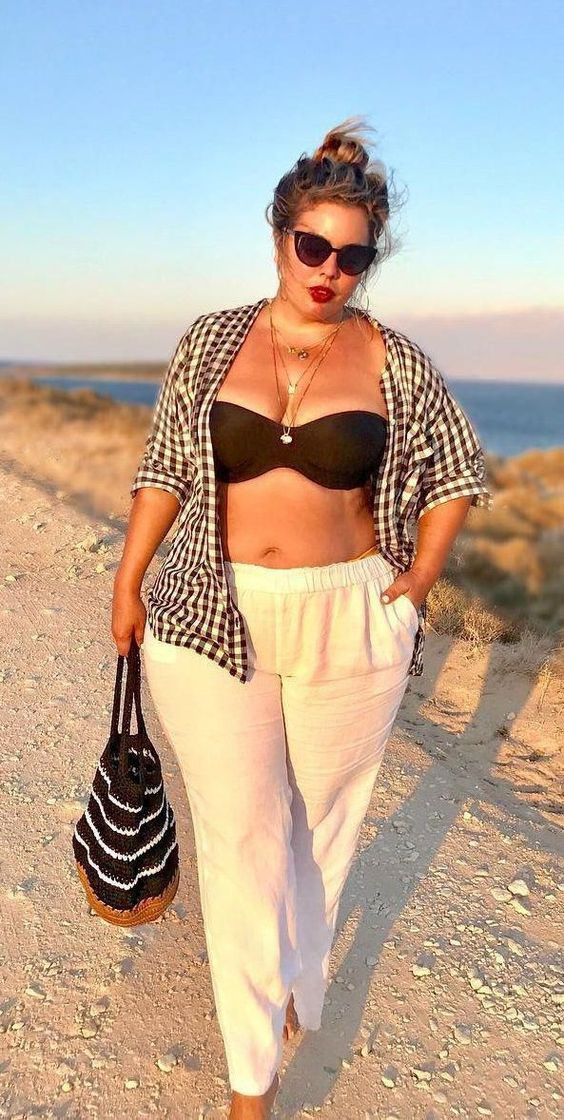 Curvy girl outfit, white trouser, beach cover ups, elegant summer outfits, cute beach vacation outfit: Plus size outfit  