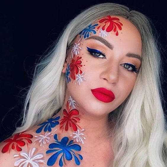 Floral Makeup Design For 4th July For Girls: 