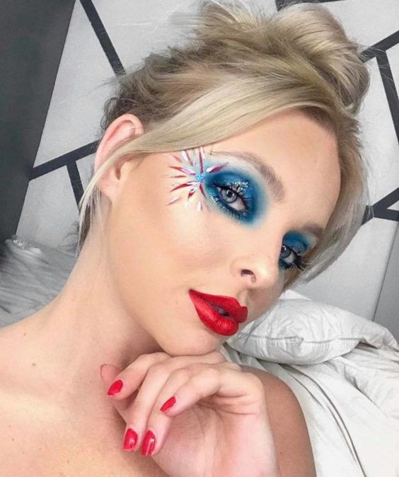 Blue Eye Shadow Look For Independence Day America