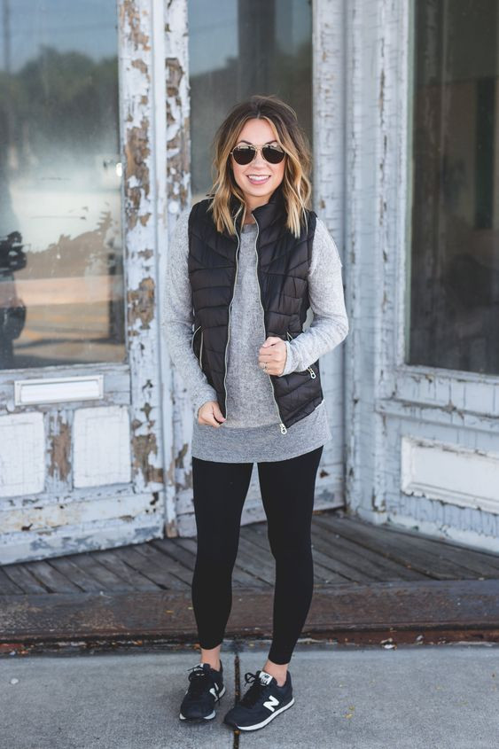 New Balance Outfit, Grey Winter Jacket Outfit Ideas With Black Casual Trouser, Style Black Leggings: 