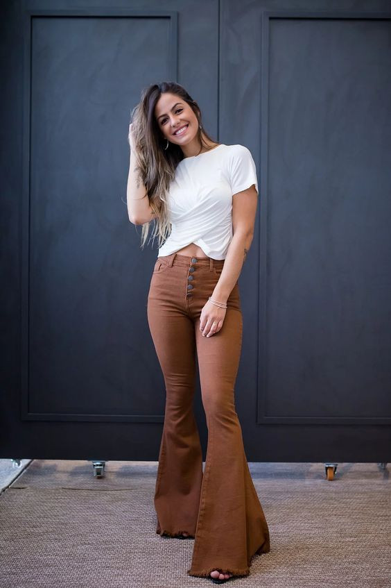 Brown Casual Casual Trouser, White Cotton T-shirts, - Beauty: 