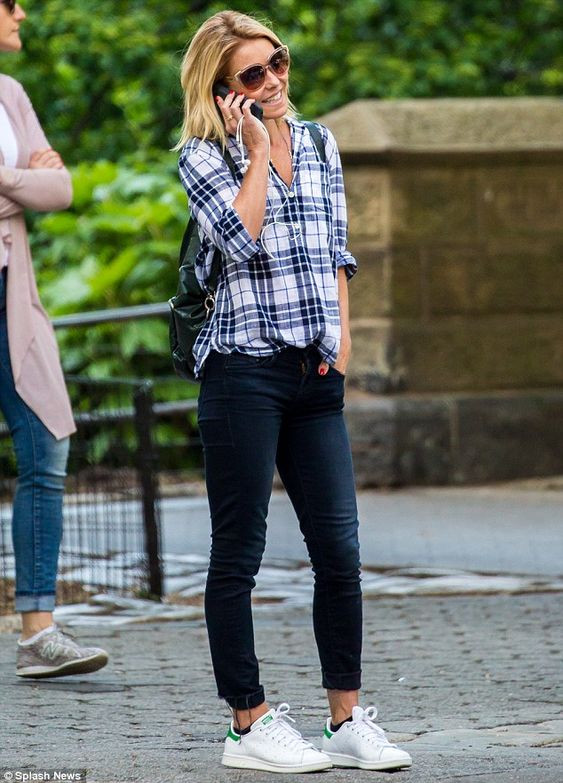 Women's Black Casual Denim Trouser, Black Casual Patterned Cotton Shirt, Grey Sneaker - Kelly Ripa Casual Style: 