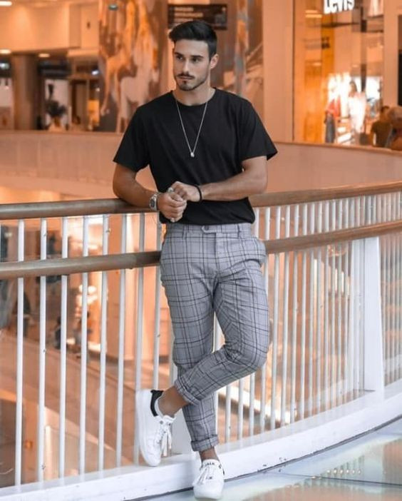 Black T-shirt, Clubbing Ideas With Grey Casual Trouser, Men's Plaid Pants Outfit: 